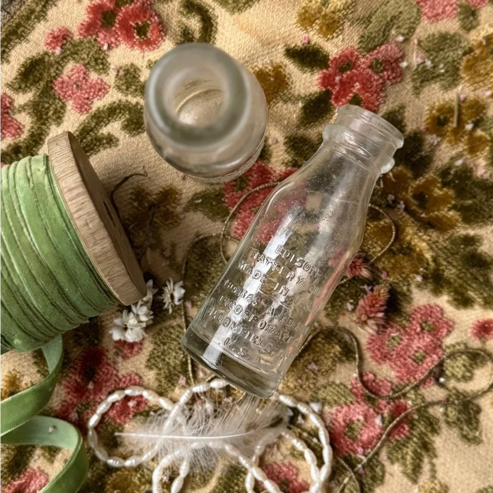 Antique Edison Battery Oil Apothecary Glass Jar